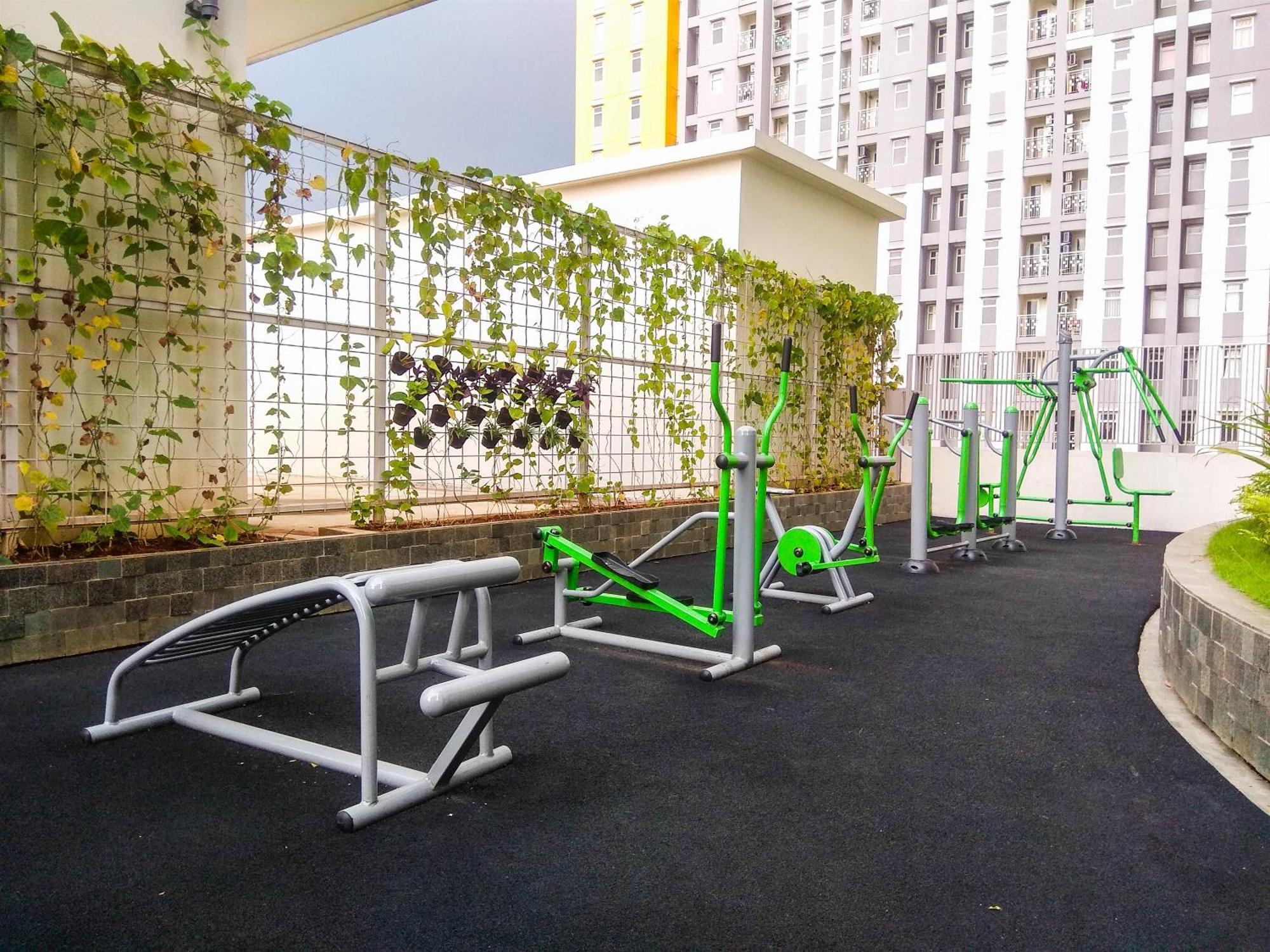 Apartemen Great Location At Springlake Summarecon By Travelio Bekasi