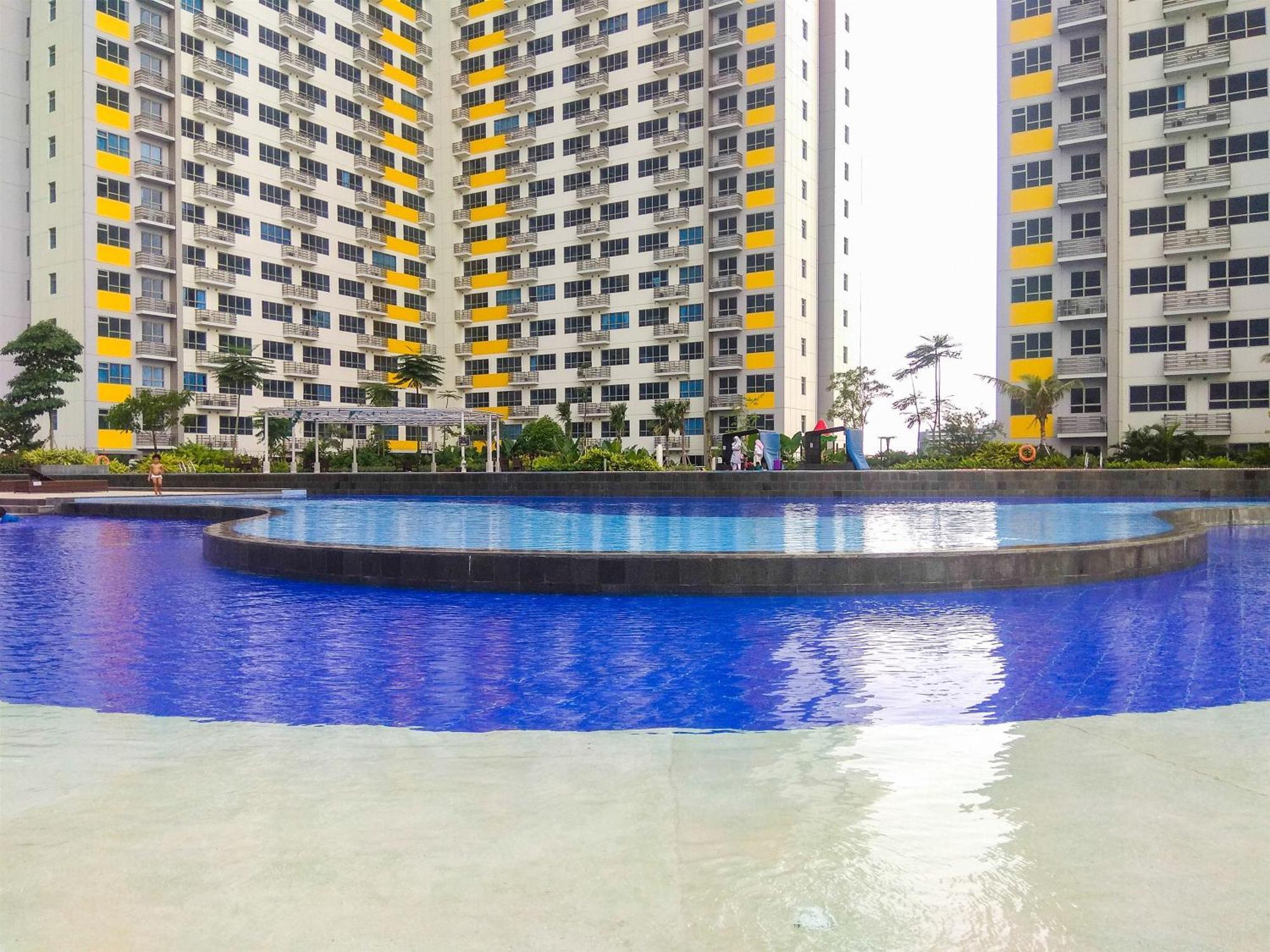 Great Location At Springlake Summarecon By Travelio Apartemen *